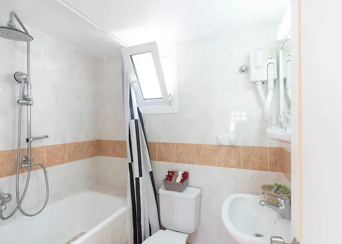 Tassos I * أليندا