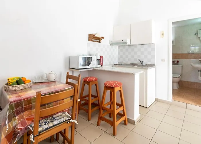 Tassos I شقة أليندا