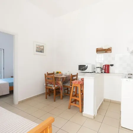 Tassos I Apartamento *